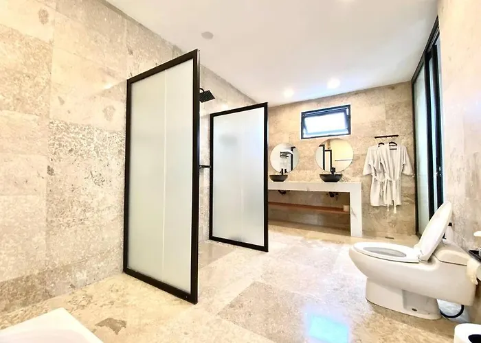 Brand New 5 Bedroom Balangan
