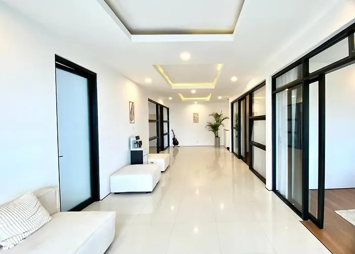Brand New 5 Bedroom Balangan ヴィラ